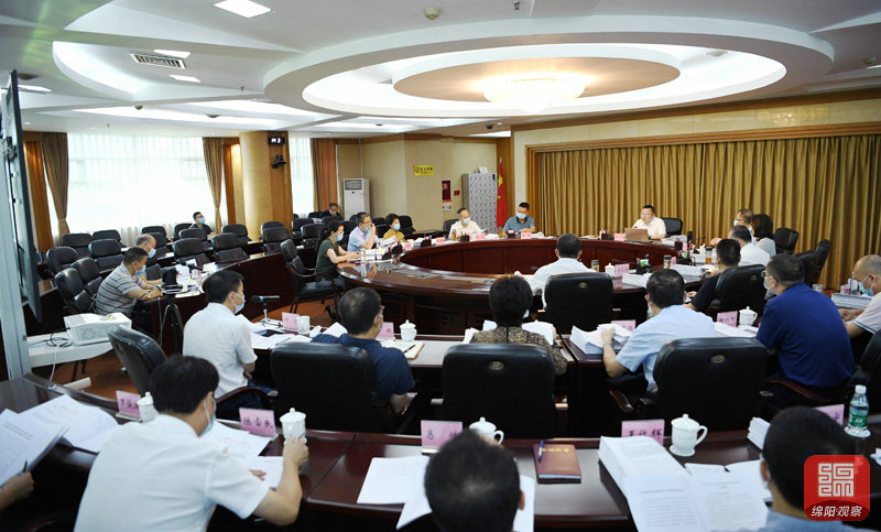 2021年8月4日，市政府第126次常務(wù)會(huì)    張莉 攝.jpg