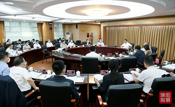 2022年9月22日,市政府第37次常務會 張莉 攝.jpg