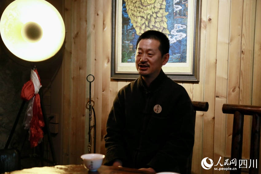 正在接受人民網(wǎng)記者采訪的蔣維明。人民網(wǎng)記者 朱虹攝