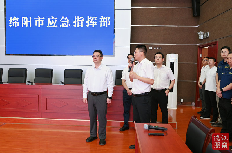 2025年6月10日，李云督導(dǎo)檢查應(yīng)急管理、食品安全、河長(zhǎng)制等工作（應(yīng)急管理局）5   張莉 攝.jpg